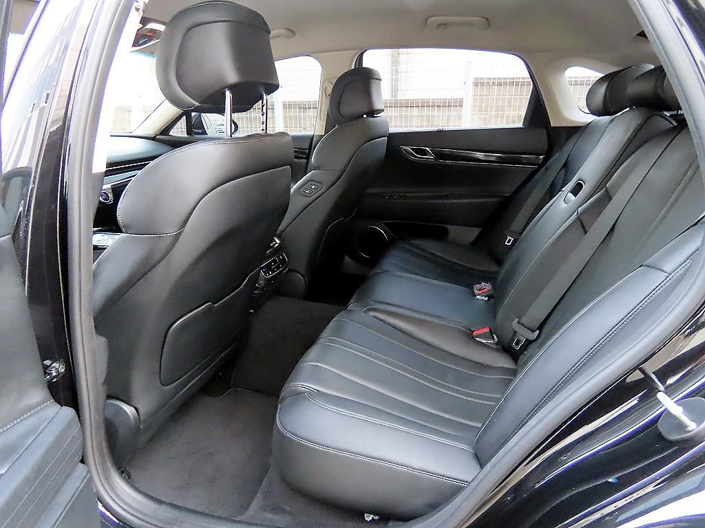 Genesis G80 - Vista 6