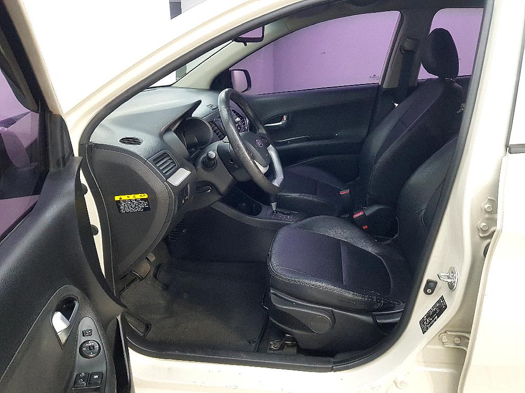 KIA Morning - Vista 8