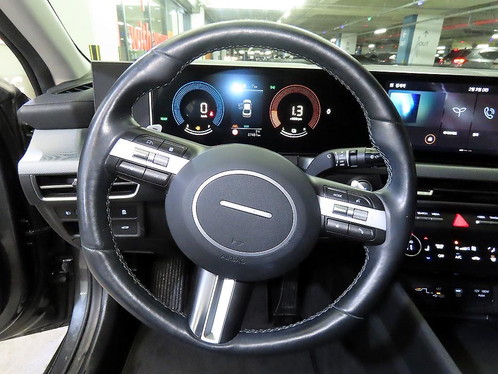 HYUNDAI Sonata - Vista 8