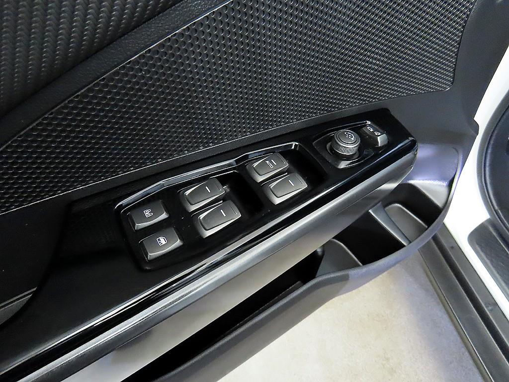 Ssangyong Tivoli 2021 - Importación desde Corea - HF Imports Iquique - Foto 13