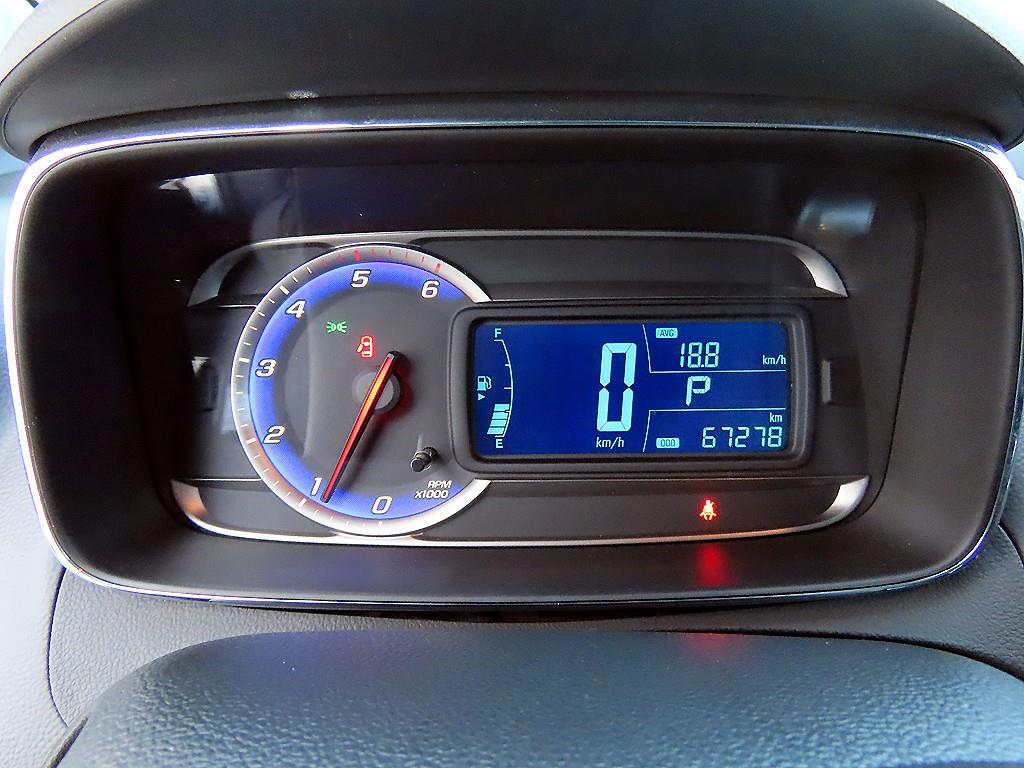 Chevrolet Trax - Vista 9