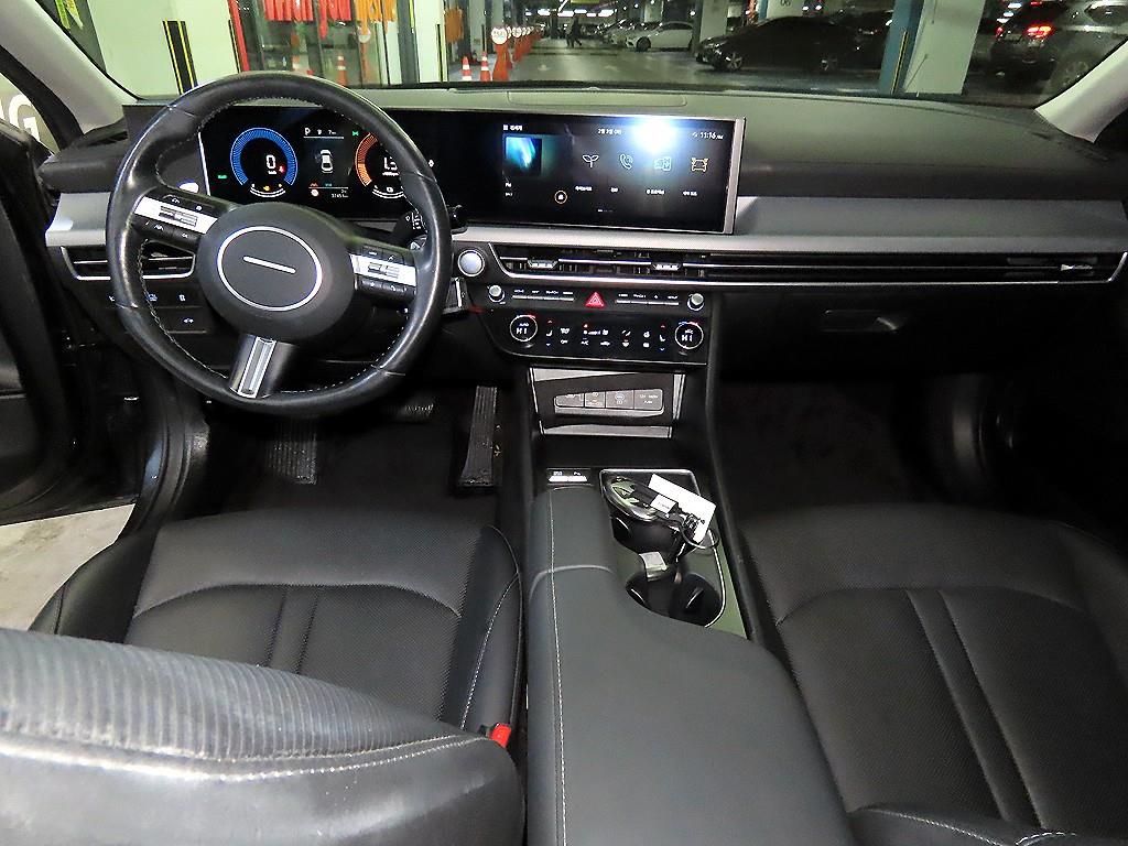 HYUNDAI Sonata - Vista 10