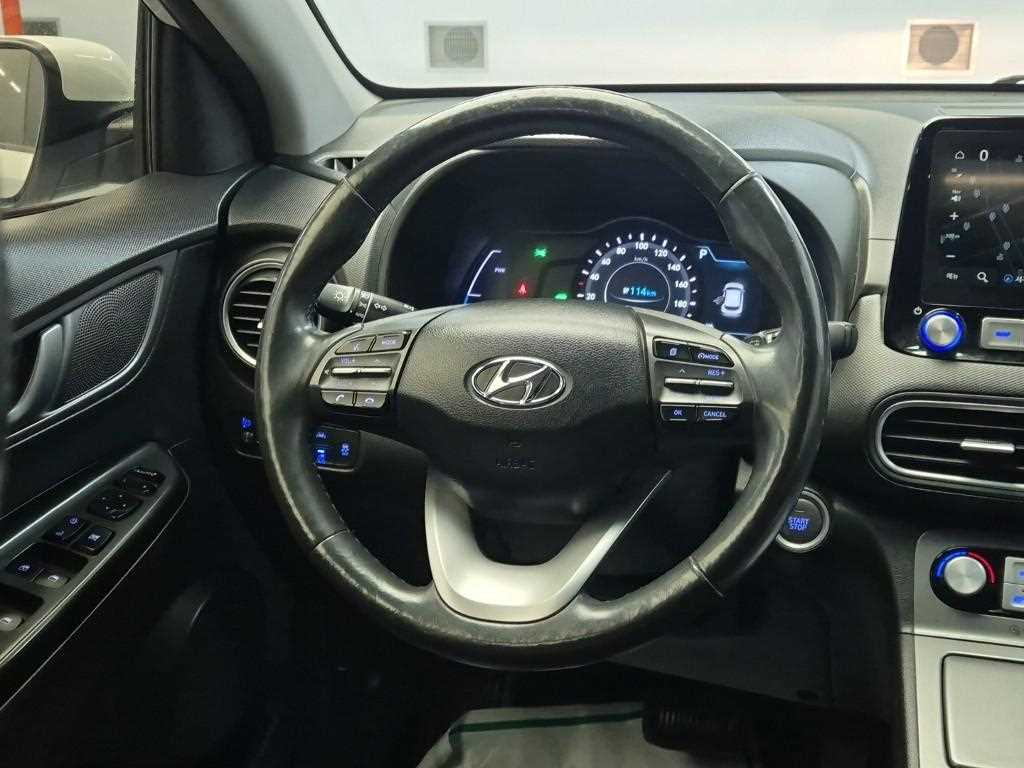 HYUNDAI Kona - Vista 9