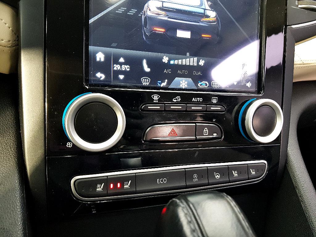 SAMSUNG SM6 - Vista 12