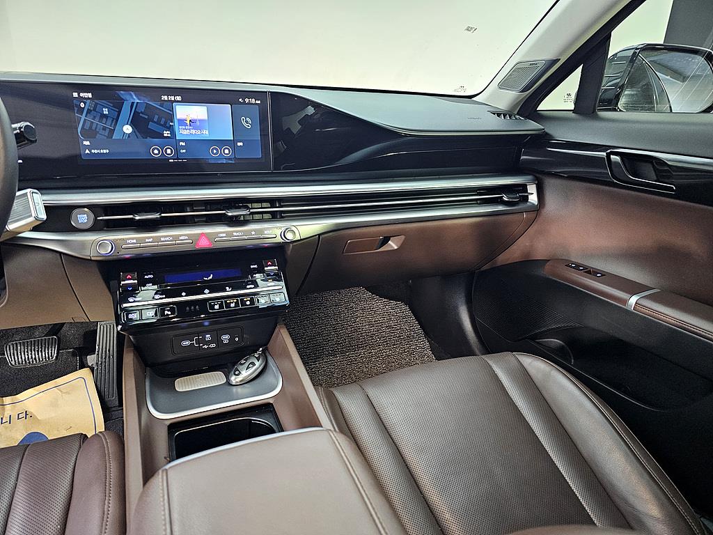 HYUNDAI Grandeur - Vista 10