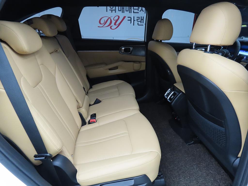 KIA Sorento - Vista 7