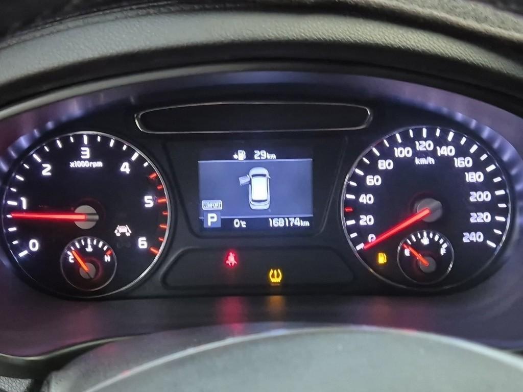 KIA Sorento - Vista 6