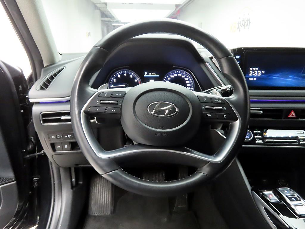 HYUNDAI Sonata - Vista 8