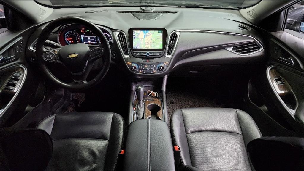 Chevrolet Malibu - Vista 7