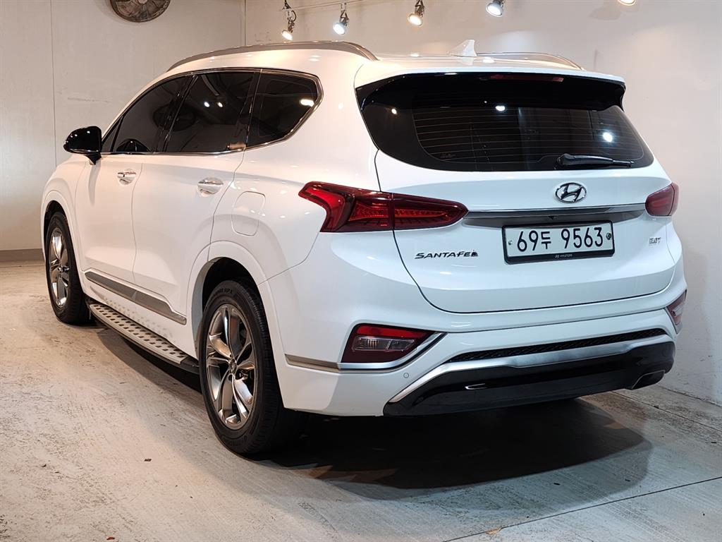 HYUNDAI Santa Fe - Vista 4