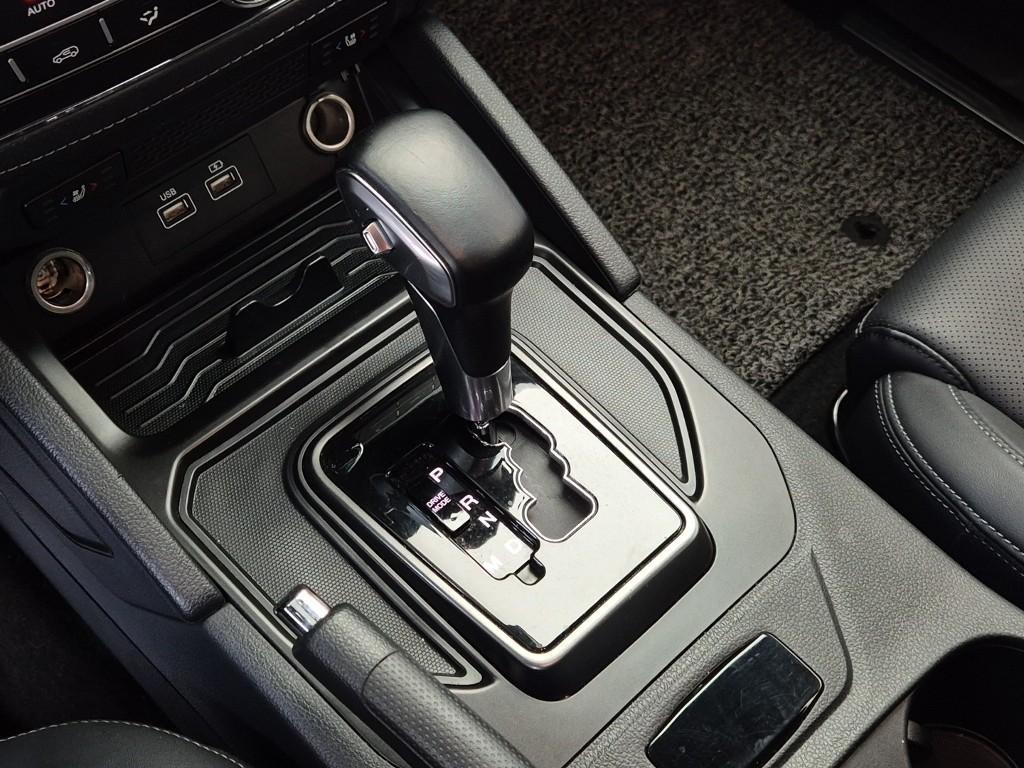 Ssangyong Rexton - Vista 8