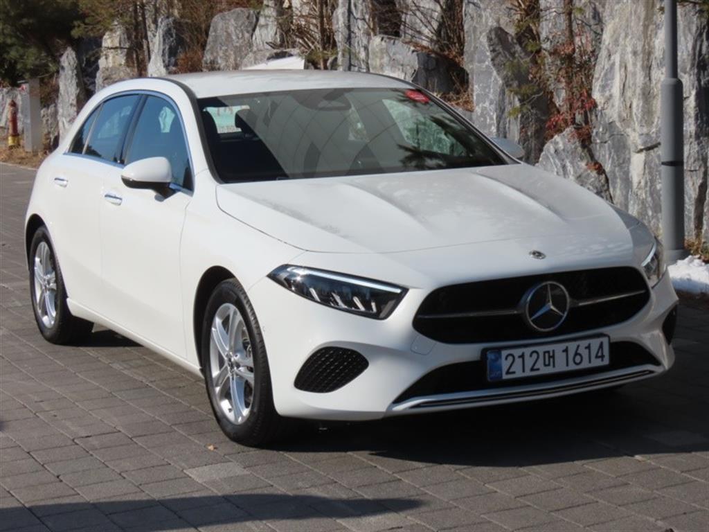 Mercedes Benz A Class - Vista 3