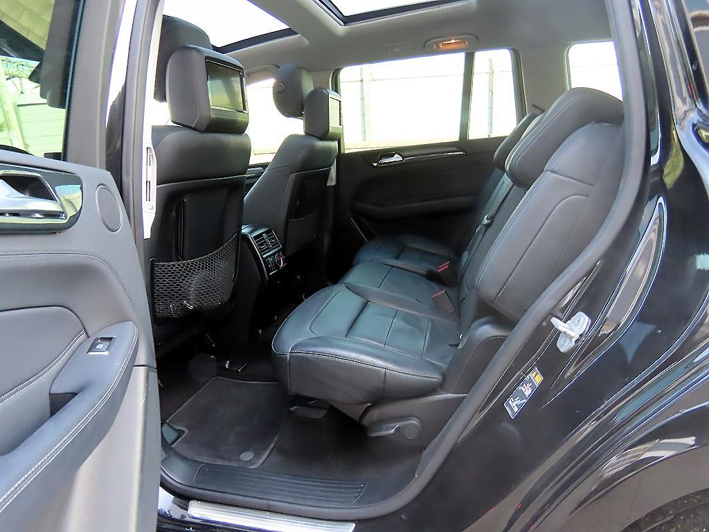 Mercedes Benz GLS Class - Vista 6