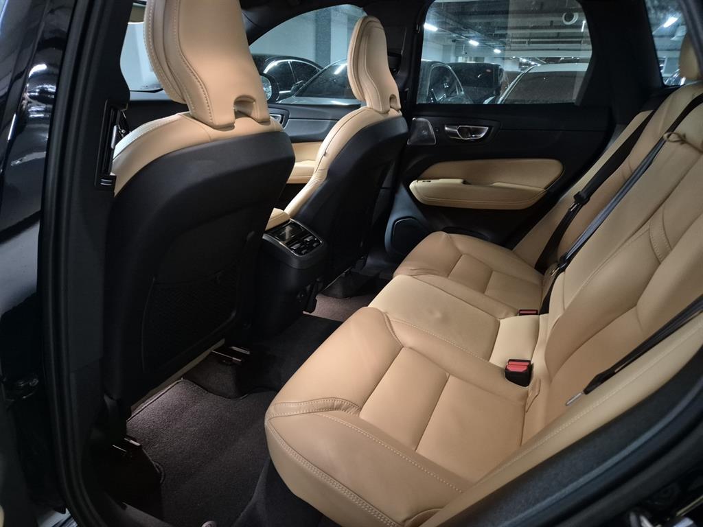 Volvo XC60 - Vista 4