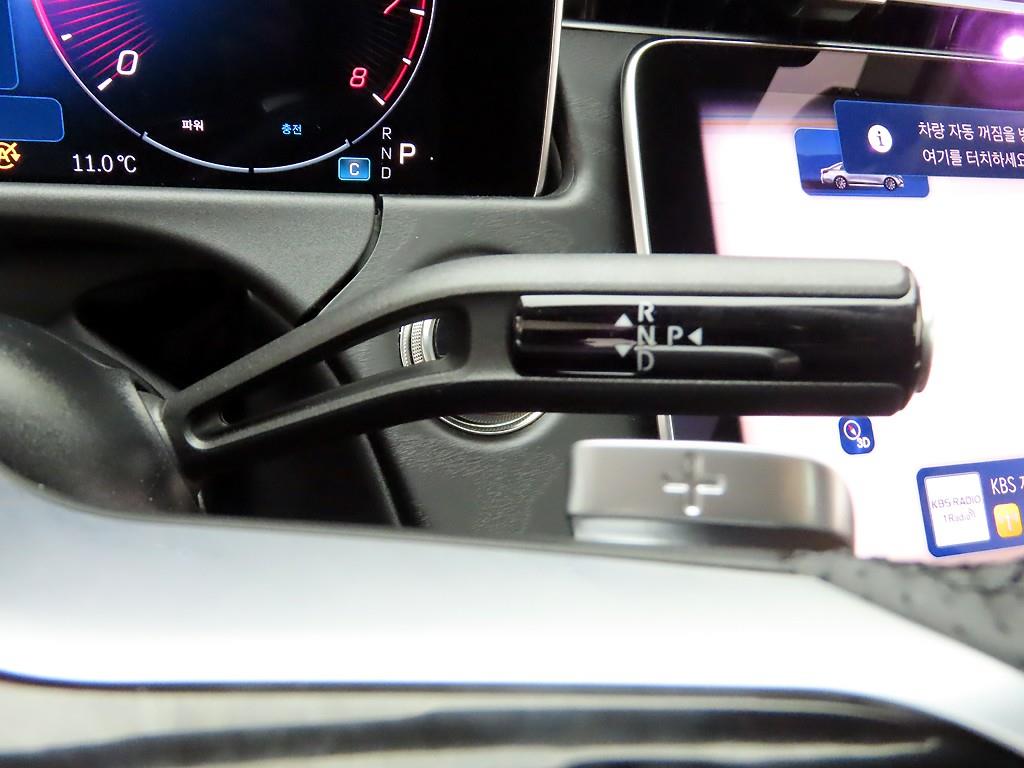 Mercedes Benz E class - Vista 9