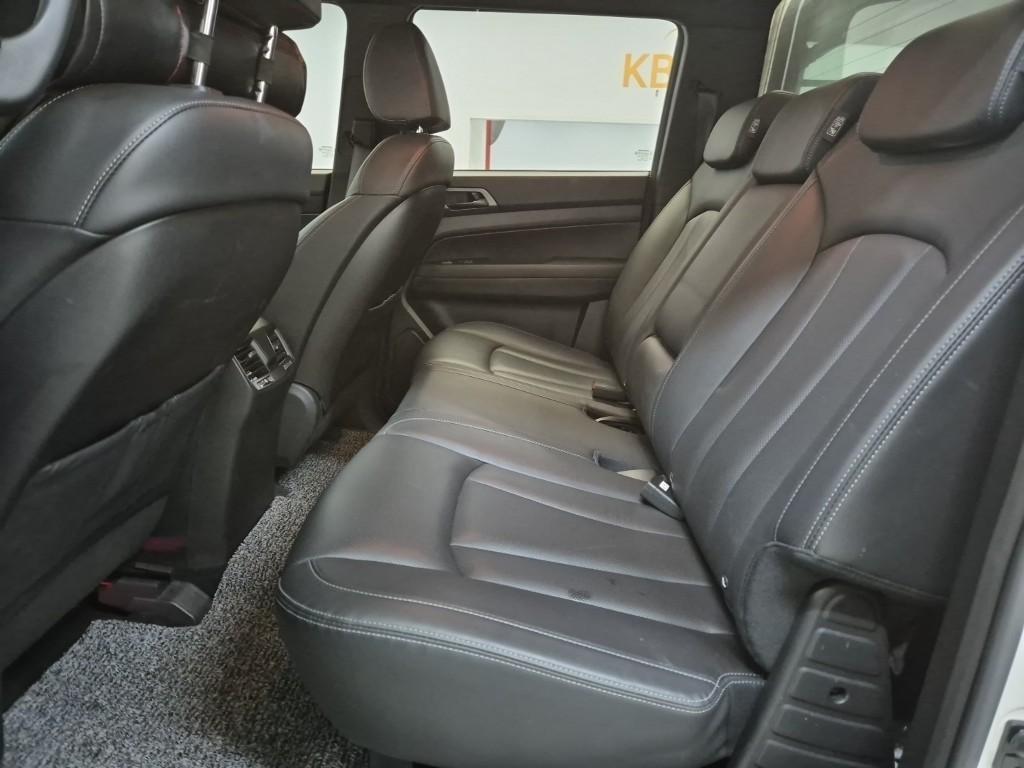 Ssangyong Rexton - Vista 12