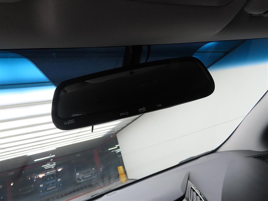 HYUNDAI i40 2018 Blanco - Importación desde Corea - HF Imports Iquique - Foto 15