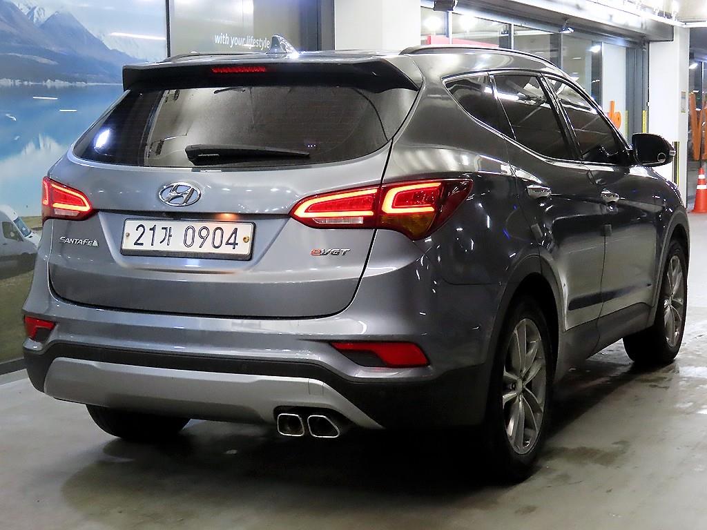HYUNDAI Santa Fe - Vista 4