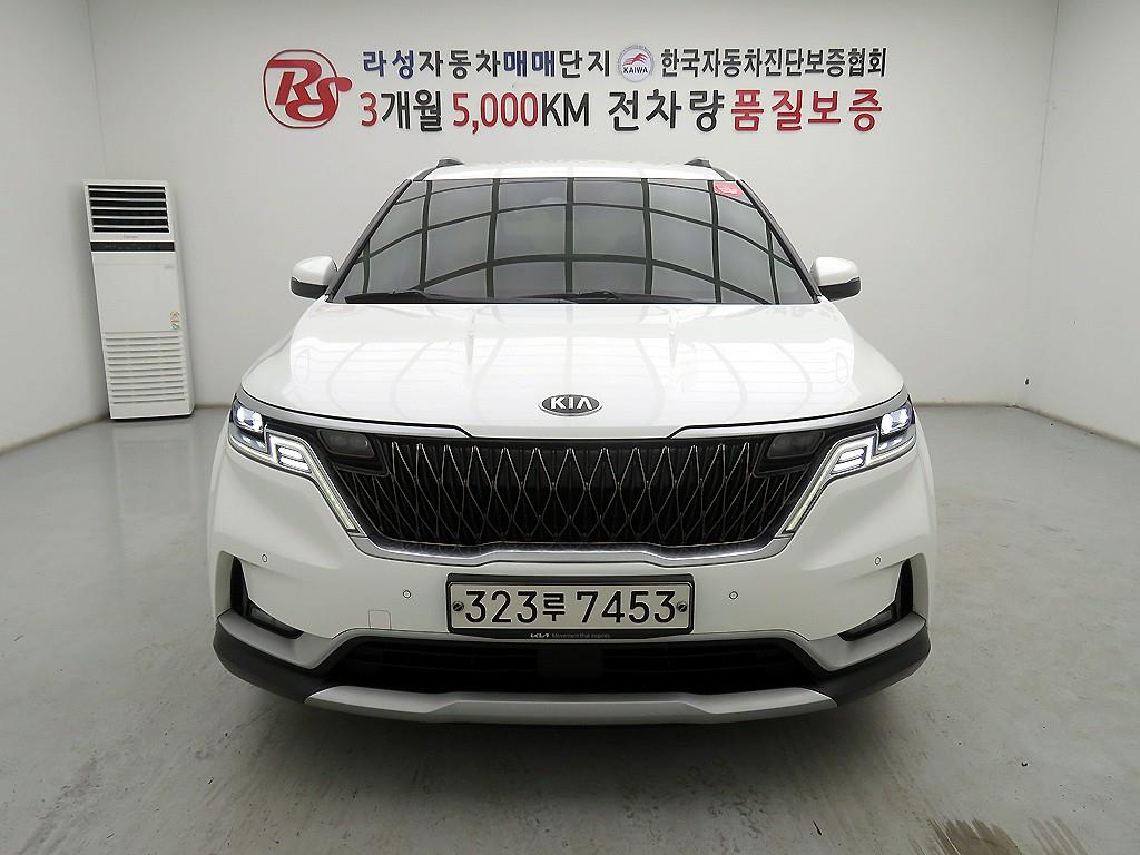 KIA Carnival 2021 Blanco - Importación desde Corea - HF Imports Iquique - Foto 1