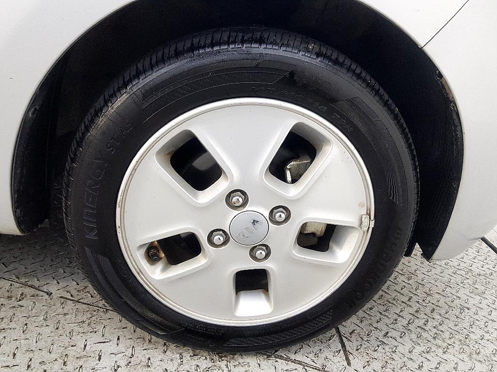 KIA Ray 2018 Plateado - Importación desde Corea - HF Imports Iquique - Foto 20