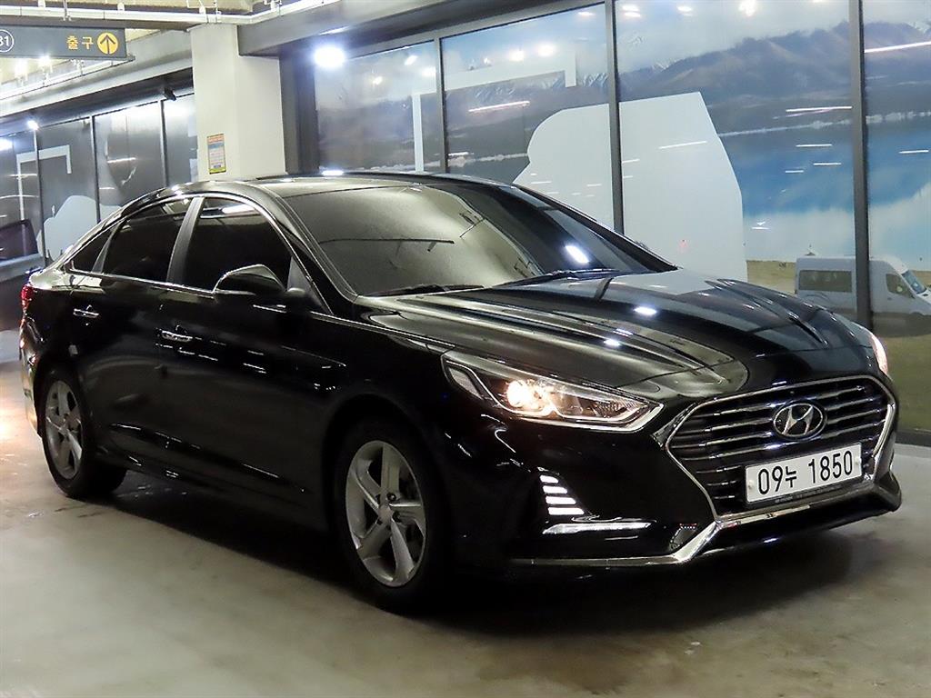 HYUNDAI Sonata 2018 Negro - Importación desde Corea - HF Imports Iquique - Foto 1