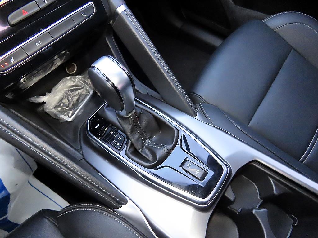 SAMSUNG QM6 - Vista 10