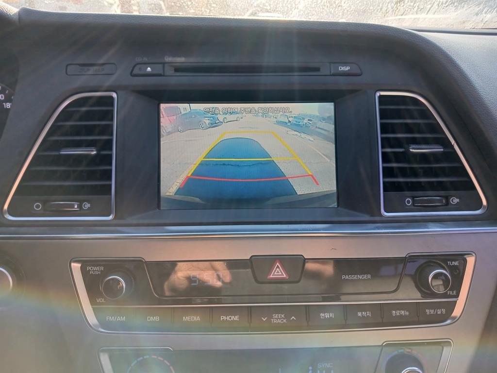 HYUNDAI Sonata - Vista 9