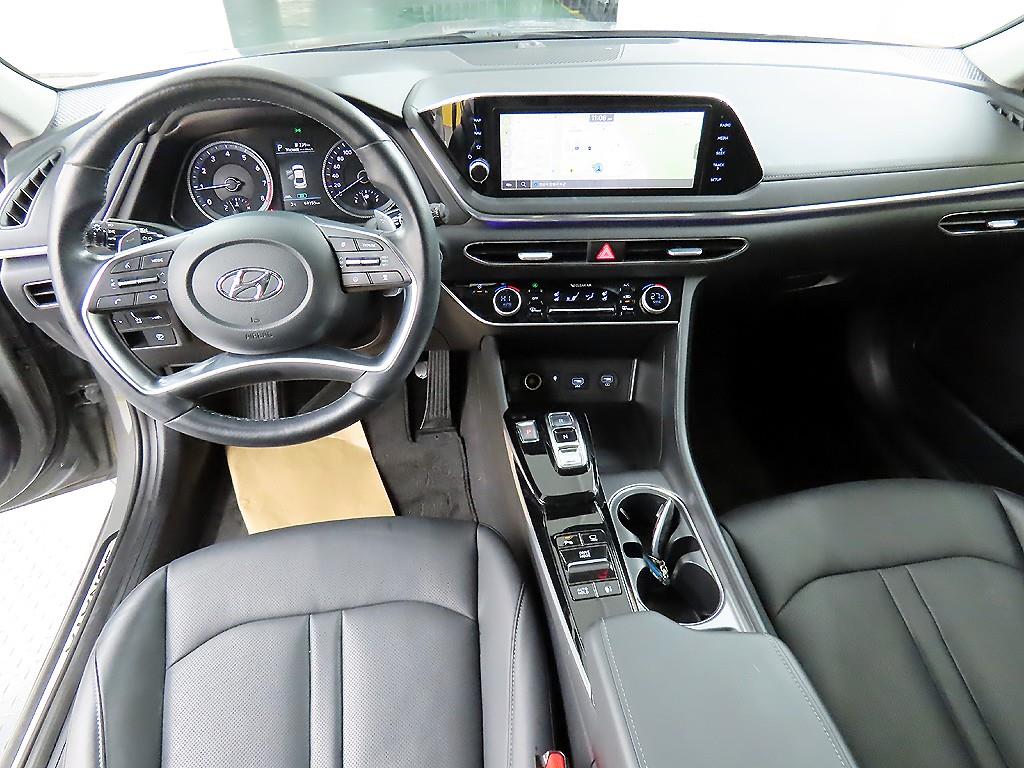 HYUNDAI Sonata - Vista 7