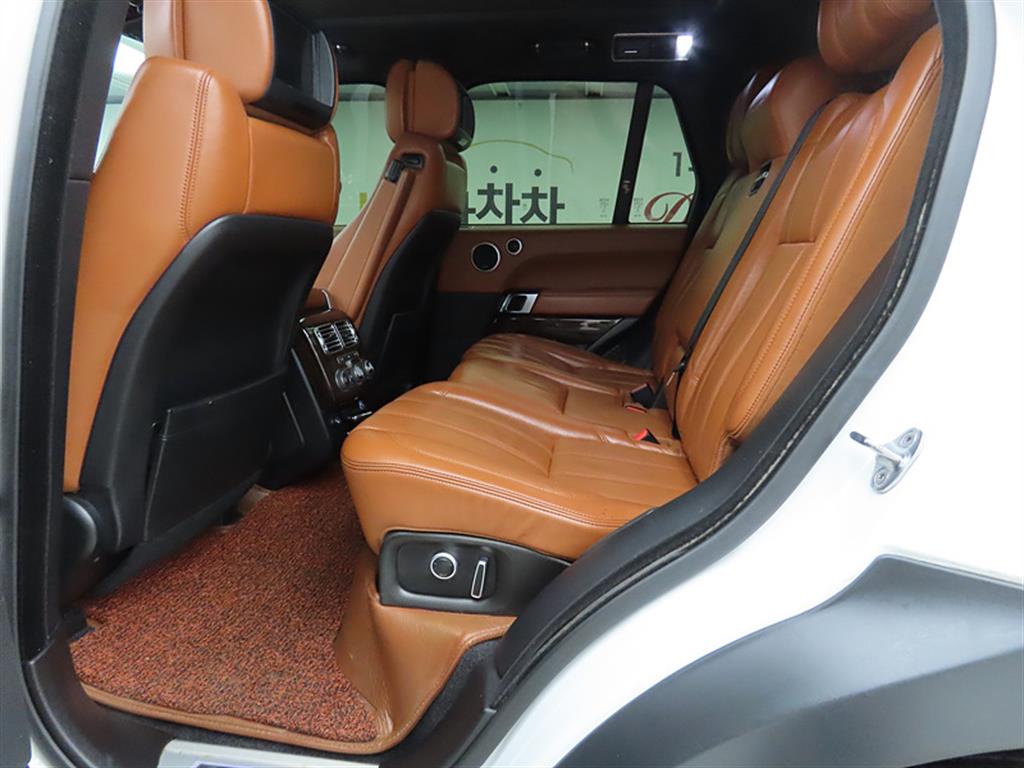 Land Rover Range Rover - Vista 6