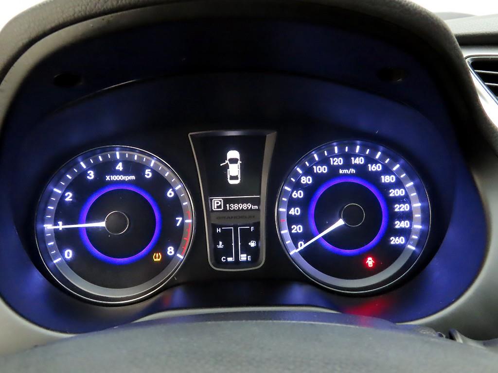 HYUNDAI Grandeur - Vista 6