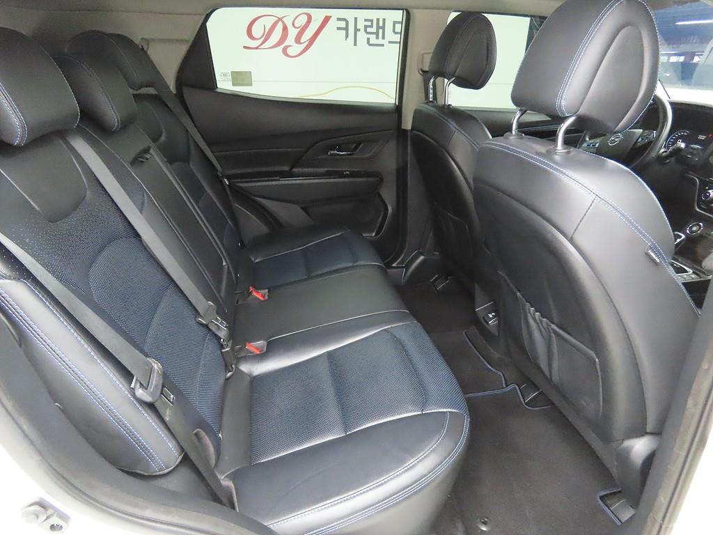 Ssangyong Korando - Vista 7