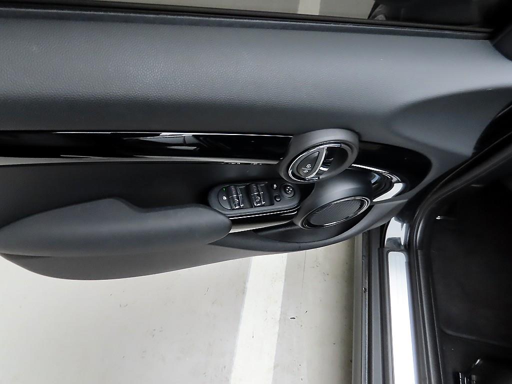 Mini Cooper - Vista 11