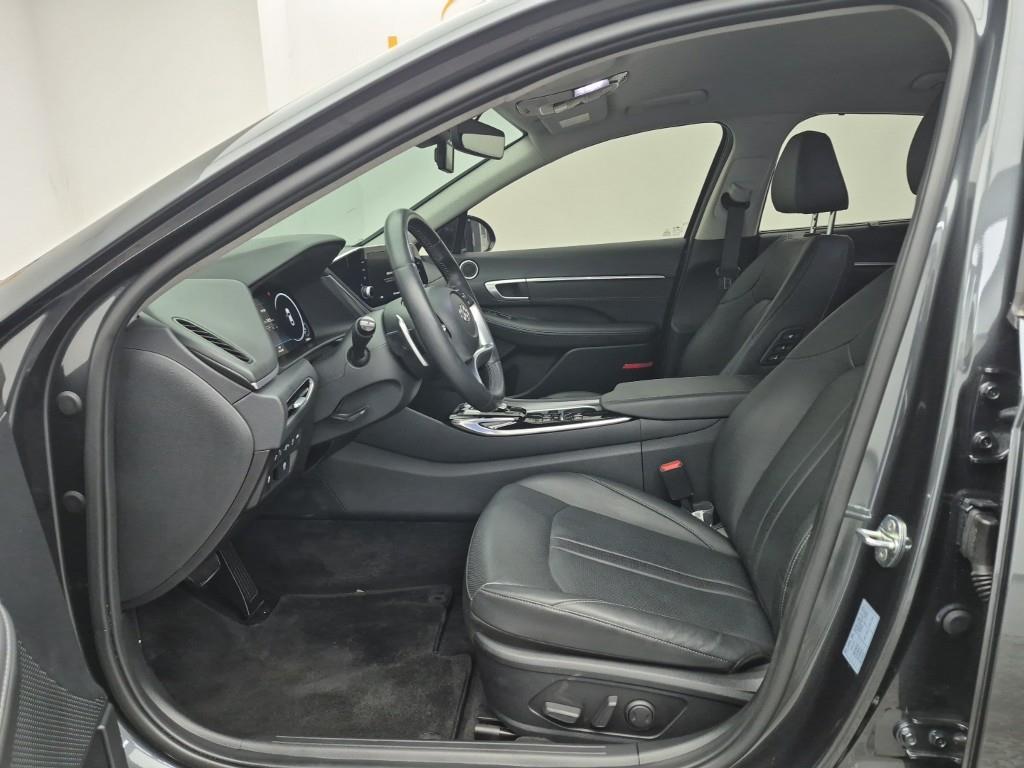 HYUNDAI Sonata - Vista 11