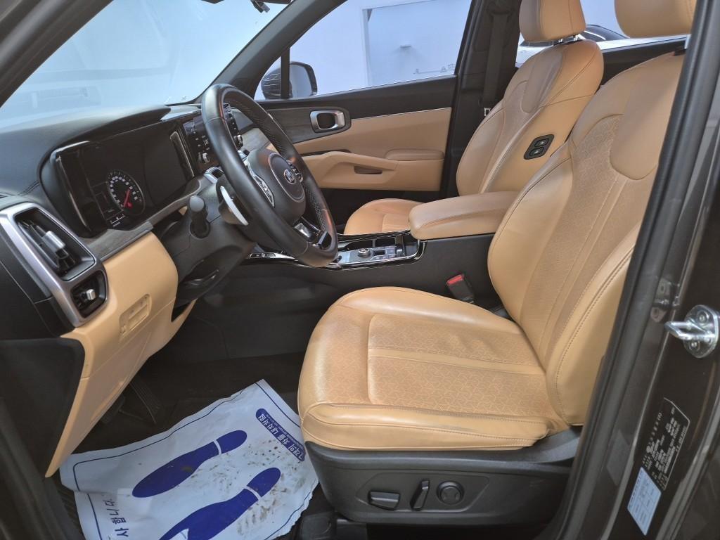 KIA Sorento - Vista 11