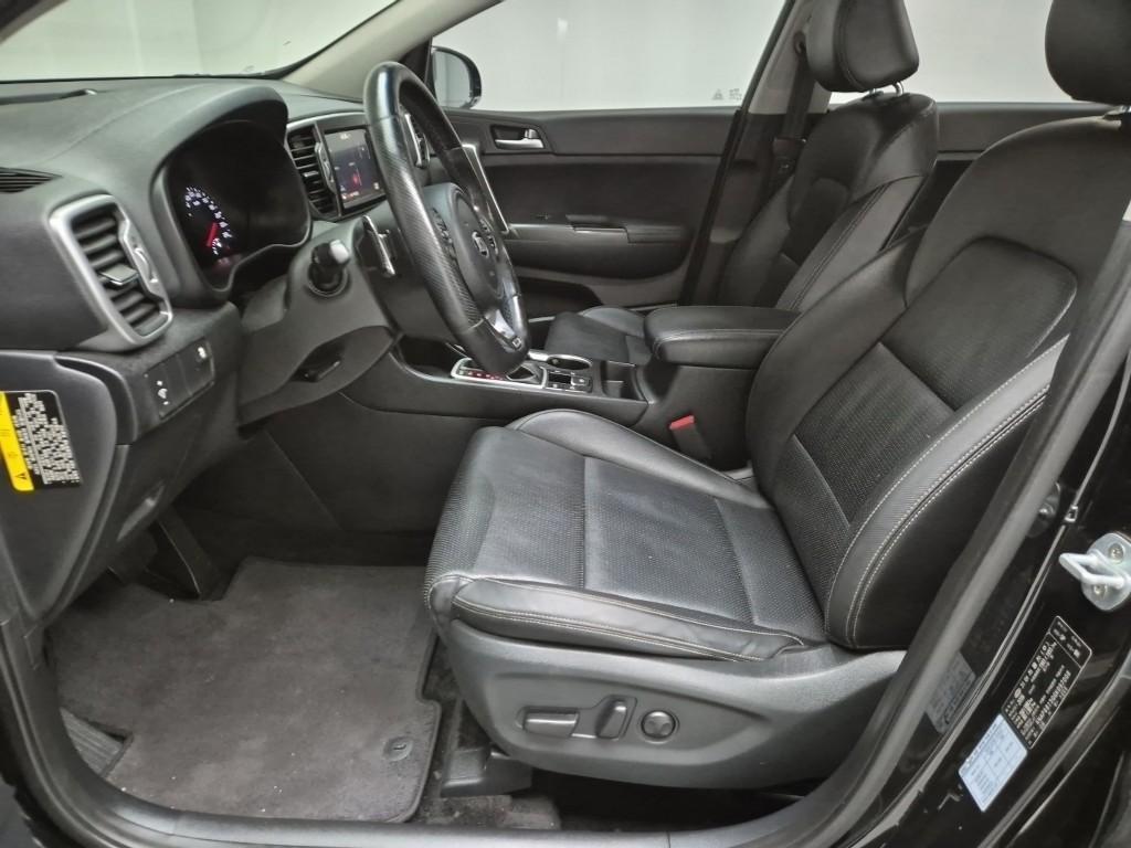 KIA Sportage - Vista 11