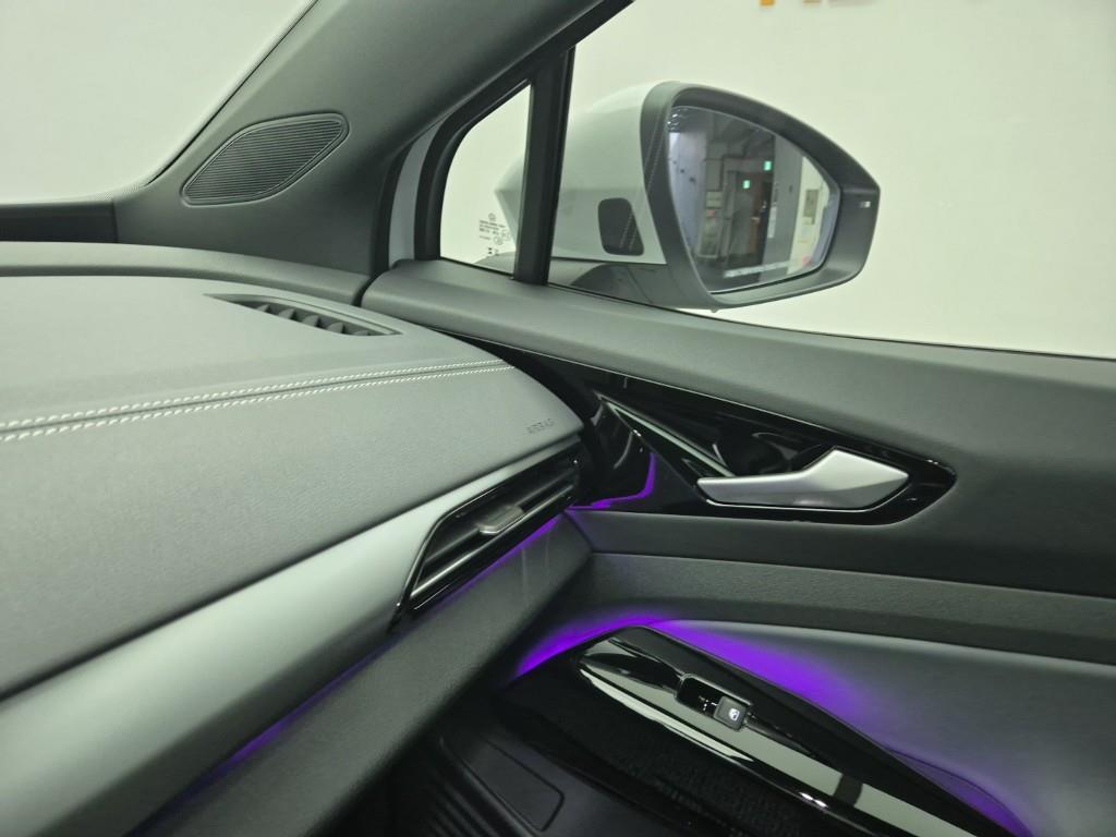 Volkswagen ID.4 2024 Blanco - Importación desde Corea - HF Imports Iquique - Foto 17