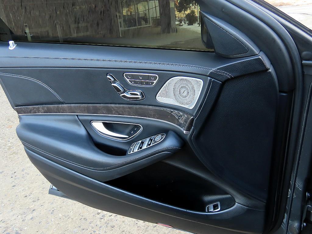 Mercedes Benz S Class - Vista 12