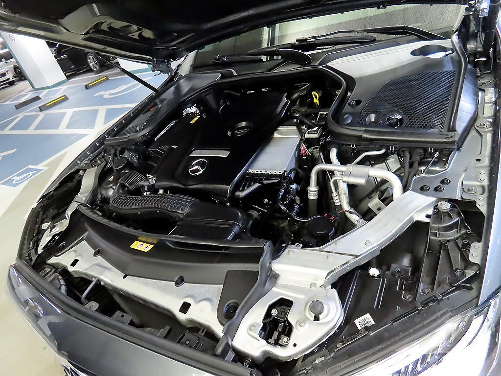 Mercedes Benz E class 2017 Gris - Importación desde Corea - HF Imports Iquique - Foto 19