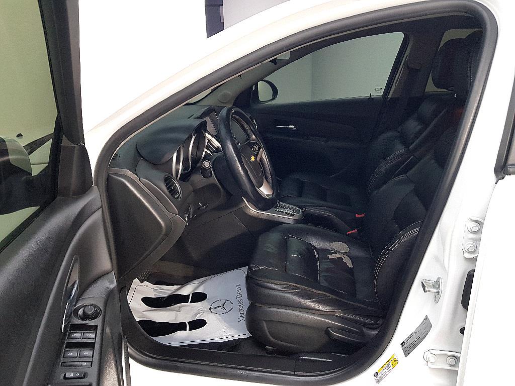 Chevrolet Cruise - Vista 8