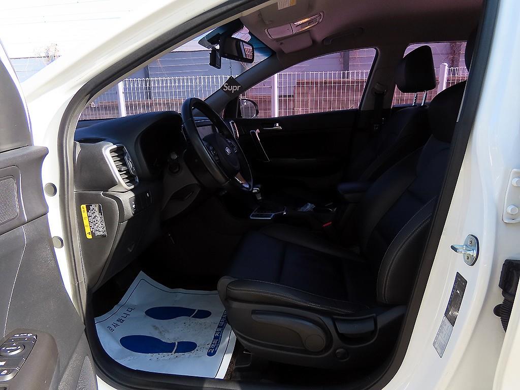 KIA Sportage - Vista 5