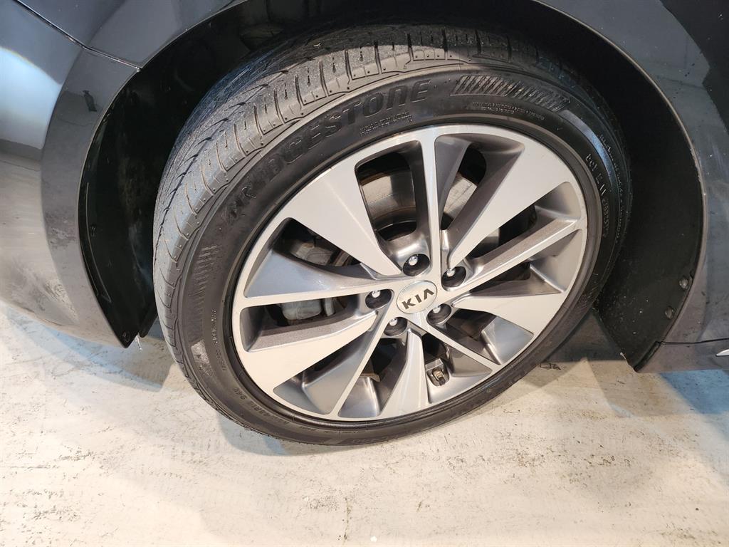 KIA K5 2016 Negro - Importación desde Corea - HF Imports Iquique - Foto 18