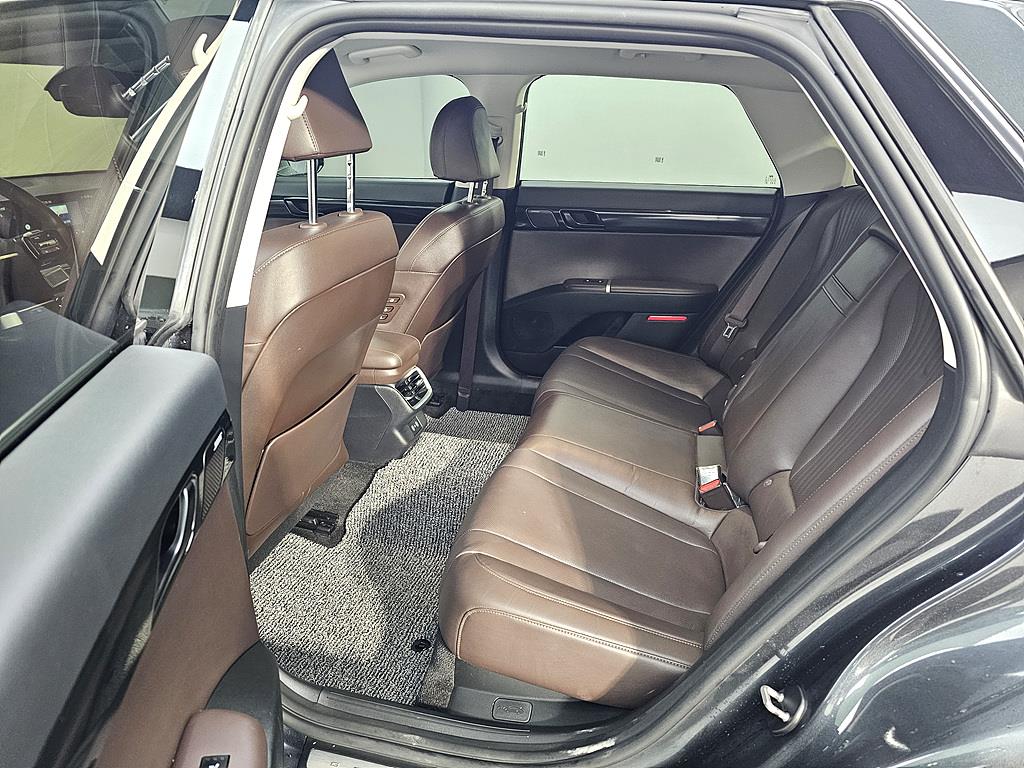 HYUNDAI Grandeur - Vista 9