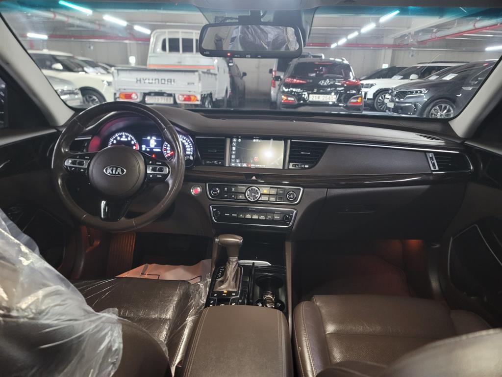 KIA K7 - Vista 6