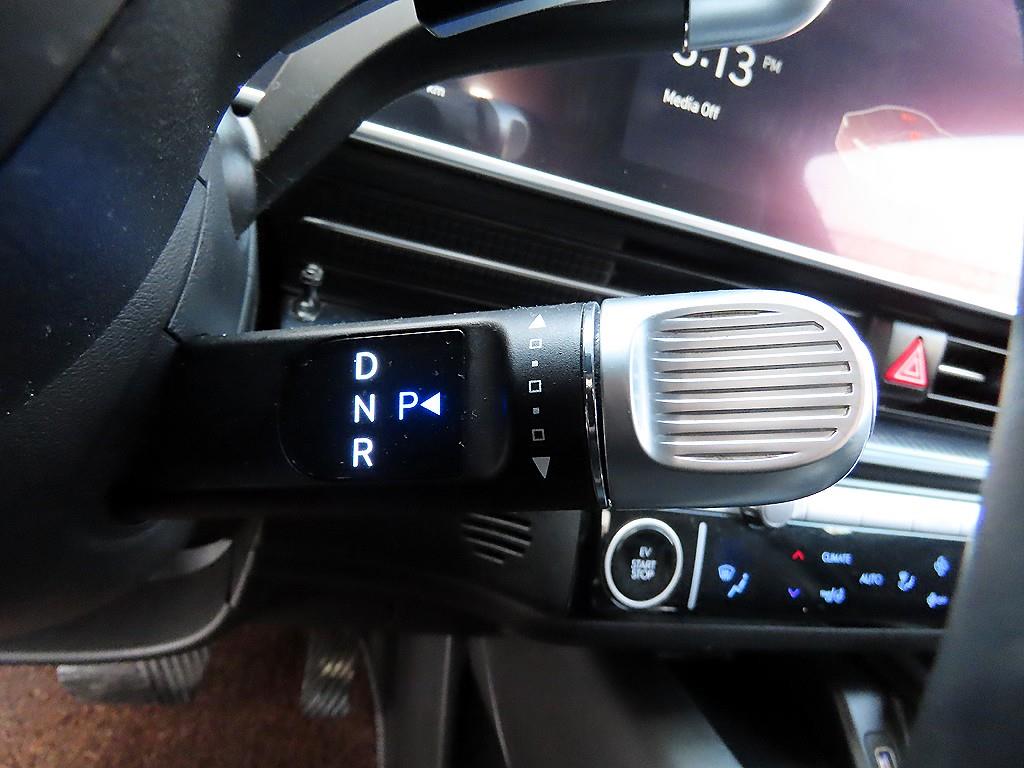 HYUNDAI Ioniq 6 - Vista 10