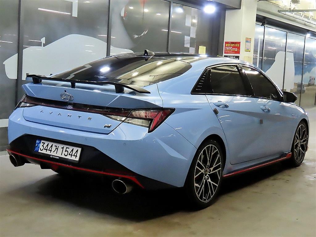 HYUNDAI Avante - Vista 4