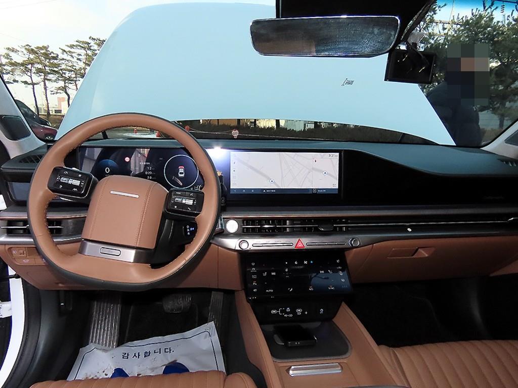 HYUNDAI Grandeur - Vista 7