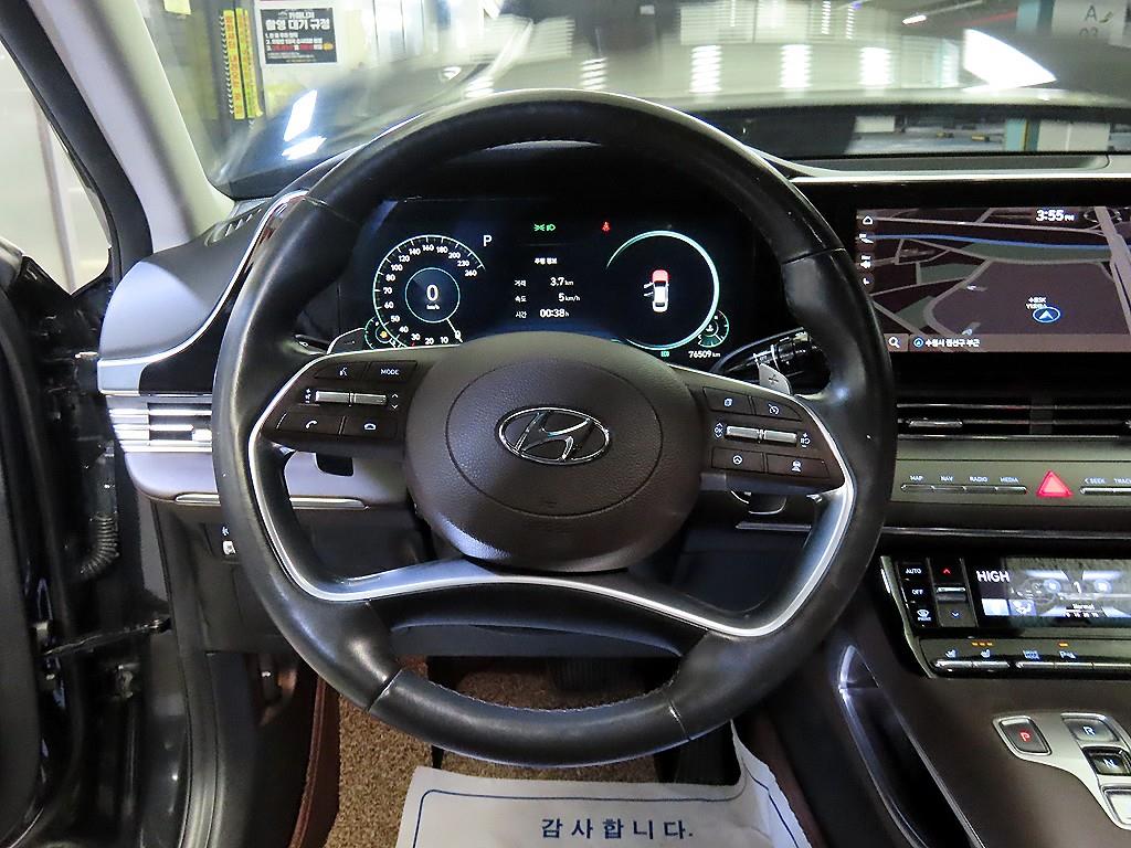 HYUNDAI Grandeur - Vista 8