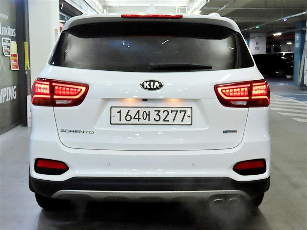 KIA Sorento - Vista 5