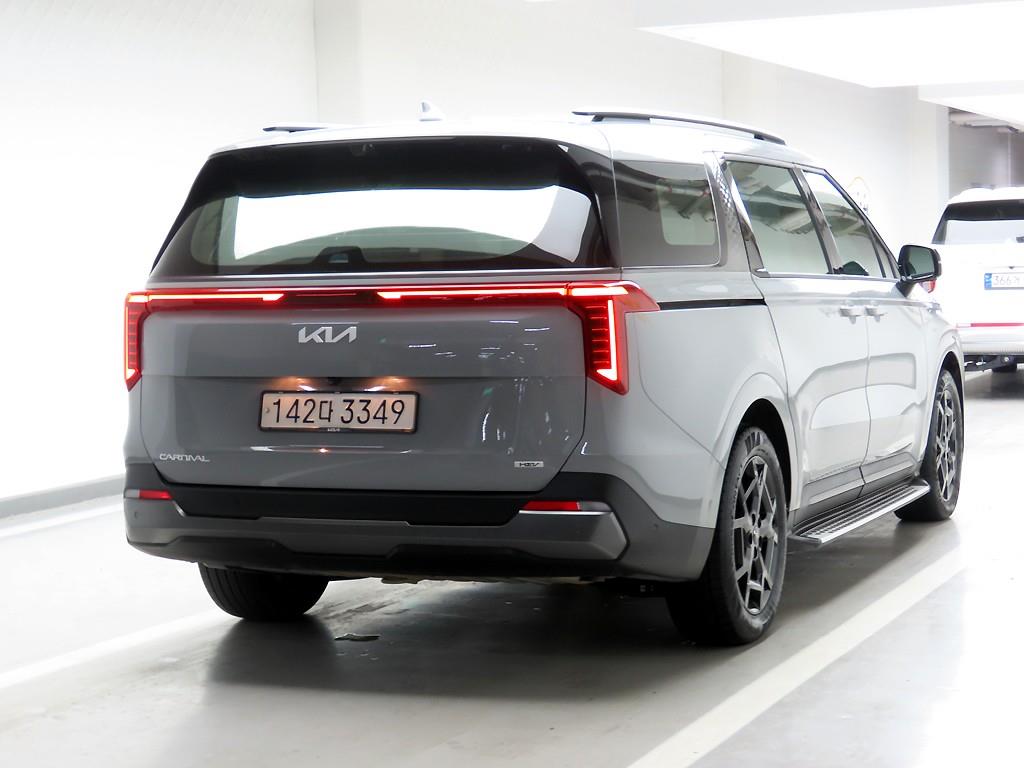 KIA Carnival - Vista 4