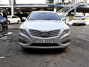 HYUNDAI Grandeur - Vista 2